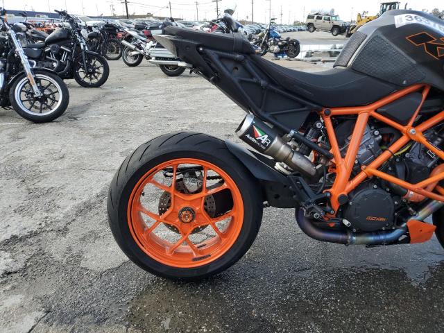 2017 KTM 1290 SUPER - VBKV39409HM961095