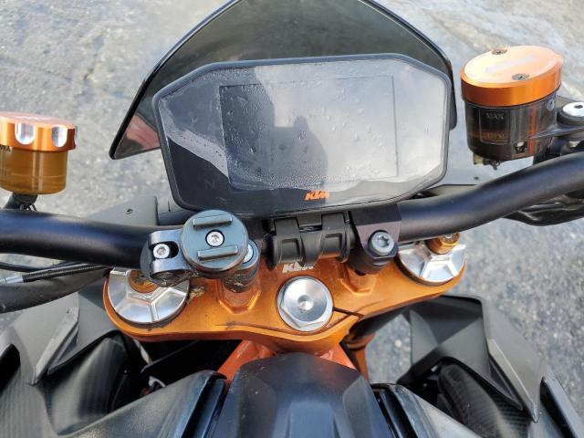 2017 KTM 1290 SUPER - VBKV39409HM961095