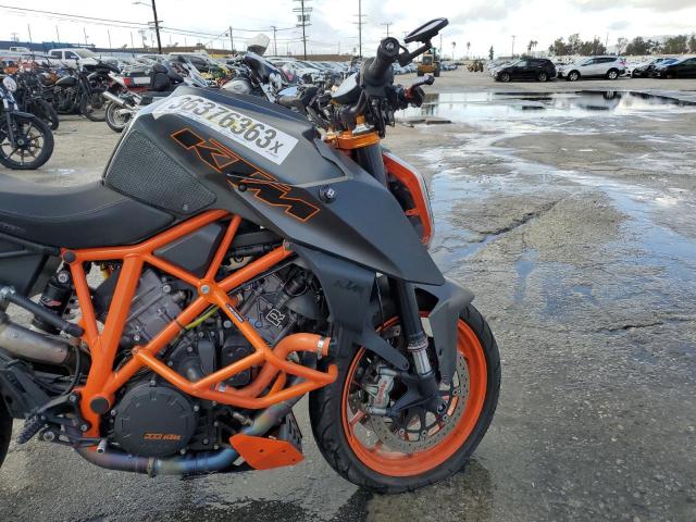 2017 KTM 1290 SUPER - VBKV39409HM961095