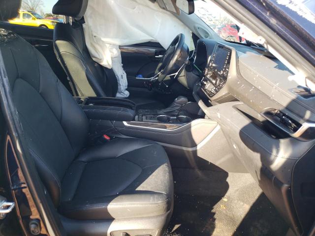 2022 TOYOTA HIGHLANDER 5TDYZRAH6NS100352