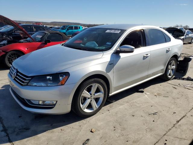 2015 VOLKSWAGEN PASSAT S - 1VWAT7A31FC118852