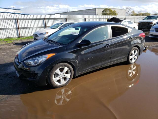 Salvage cars for sale from Copart Bakersfield, CA: 2013 Hyundai Elantra GL