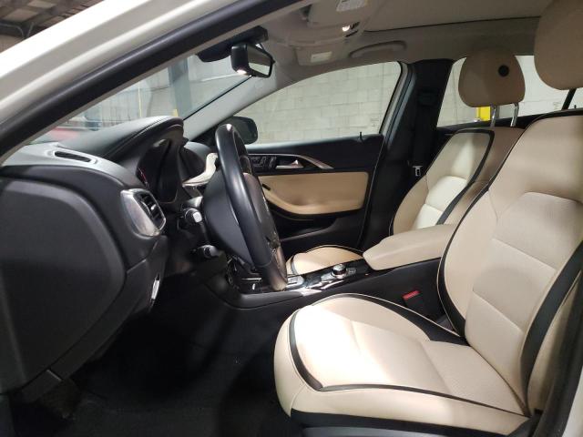 2019 INFINITI QX30 LUXE SJKCH5CR1KA008292