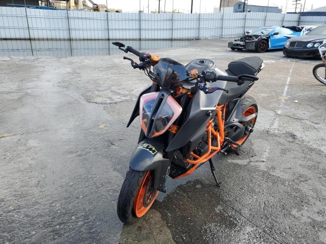2017 KTM 1290 SUPER - VBKV39409HM961095