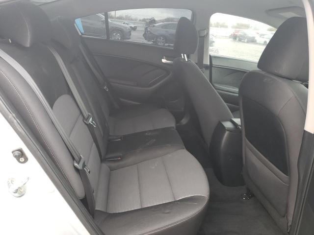 3KPFL4A75JE169220 KIA FORTE LX