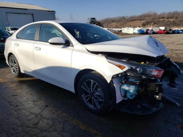 3KPF24AD5PE526364 KIA FORTE LX