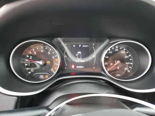 3C4NJCBBXJT327058 Jeep Compass Latitude