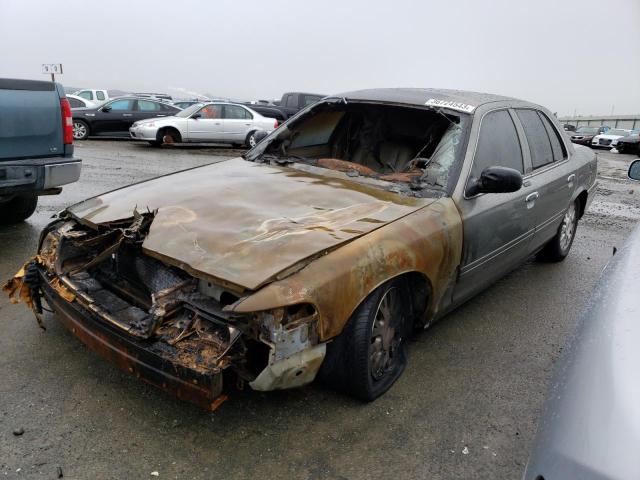 2004 Ford Crown Victoria LX