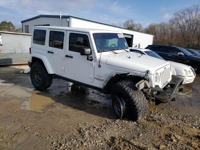 1C4BJWEG5DL571843 Jeep Wrangler Unlimited Sahara