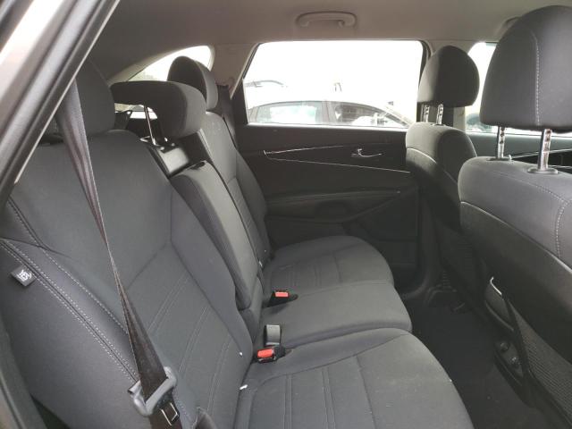 2018 KIA SORENTO LX - 5XYPG4A32JG416704