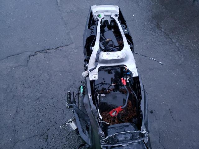 2011 KAWASAKI ZX1000 J JKAZXCJ17BA000077