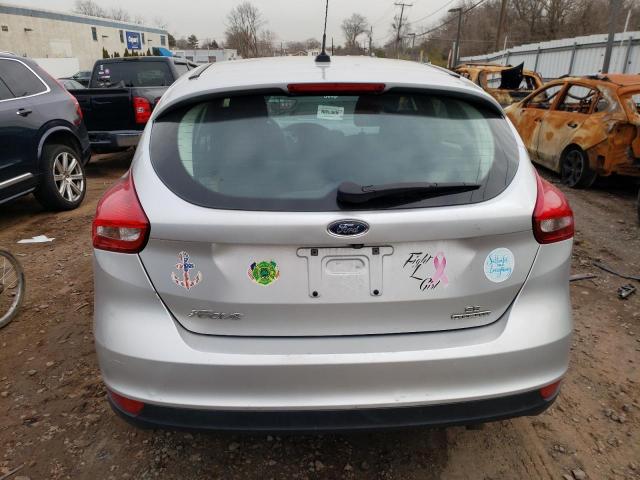 2015 FORD FOCUS SE 1FADP3K29FL315793