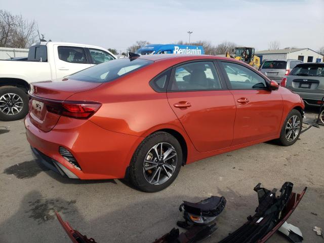 3KPF24AD7NE431818 KIA Forte