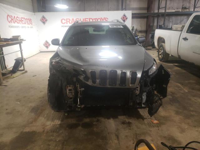 1C4PJMCS5FW709867 Jeep Cherokee Latitude