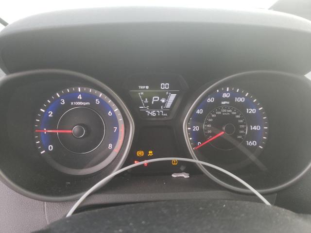 KMHDH4AE3FU228017 Hyundai ELANTRA SE