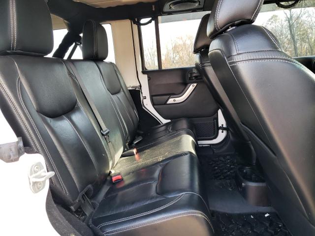 1C4BJWEG5DL571843 Jeep Wrangler Unlimited Sahara