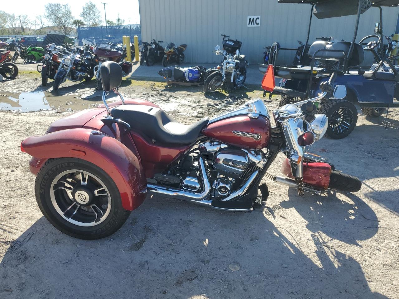1HD1MCC19HB859620 HARLEY-DAVIDSON FLRT FREE 2017