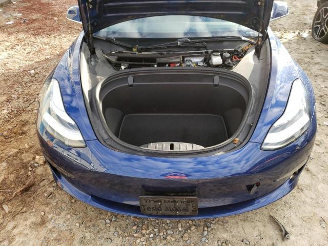 5YJ3E1EB8JF064417 Tesla MODEL 3