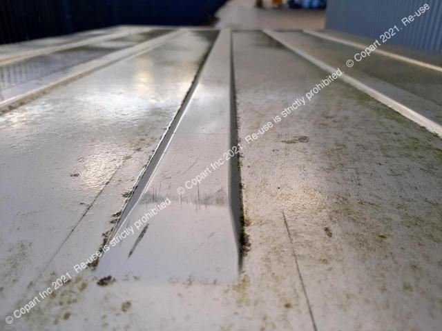 SALLDHMS7AA785715 Land Rover DEFENDER 1
