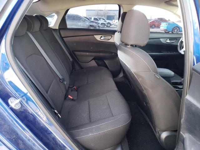3KPF24AD9KE072001 KIA FORTE FE