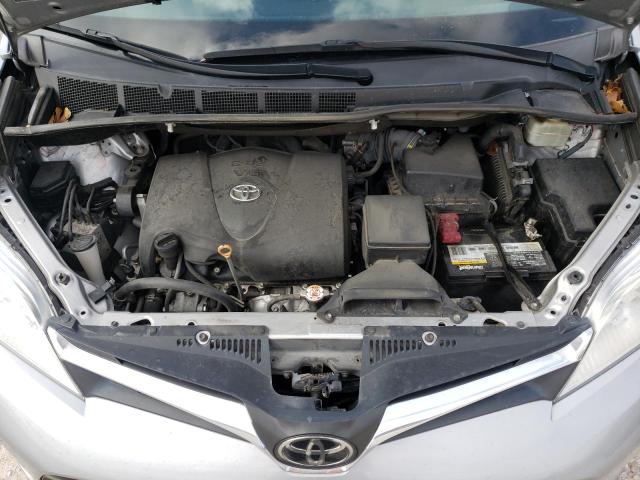 2018 TOYOTA SIENNA LE - 5TDKZ3DCXJS956511