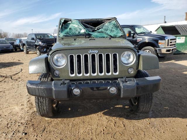 1C4BJWEG2GL142972 Jeep Wrangler Unlimited Sahara