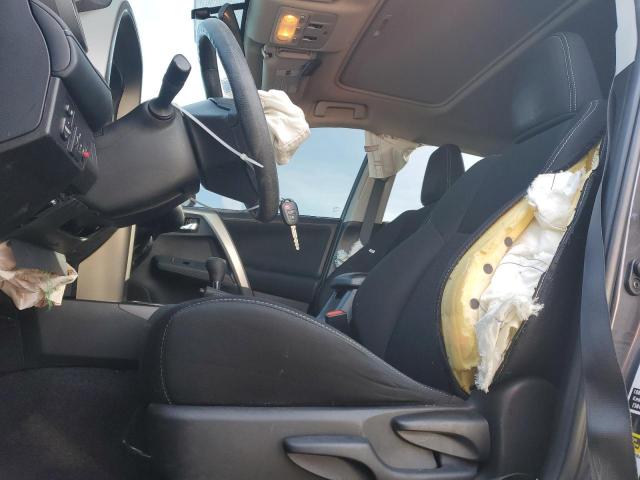 2T3WFREV6FW228316 Toyota Rav4 Xle