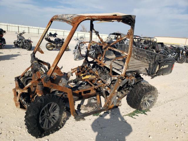 2017 CAN-AM DEFENDER H - 3JBUGAR27HK001127