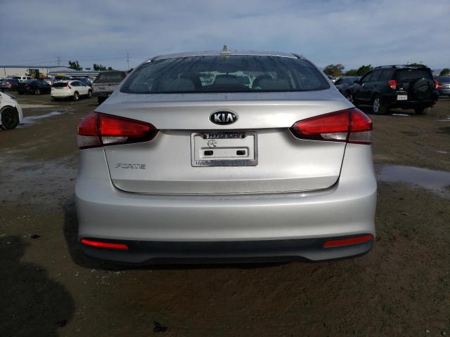 3KPFK4A74HE043718 KIA FORTE LX