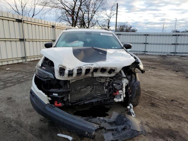 1C4PJMBN1KD281085 Jeep Cherokee