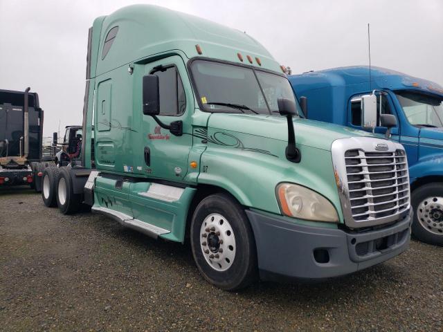 2011 Freightliner Cascadia 1 for sale in Sacramento, CA