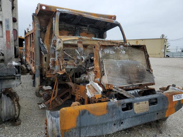 Salvage trucks for sale at Lexington, KY auction: 2004 Sterling LT 9500