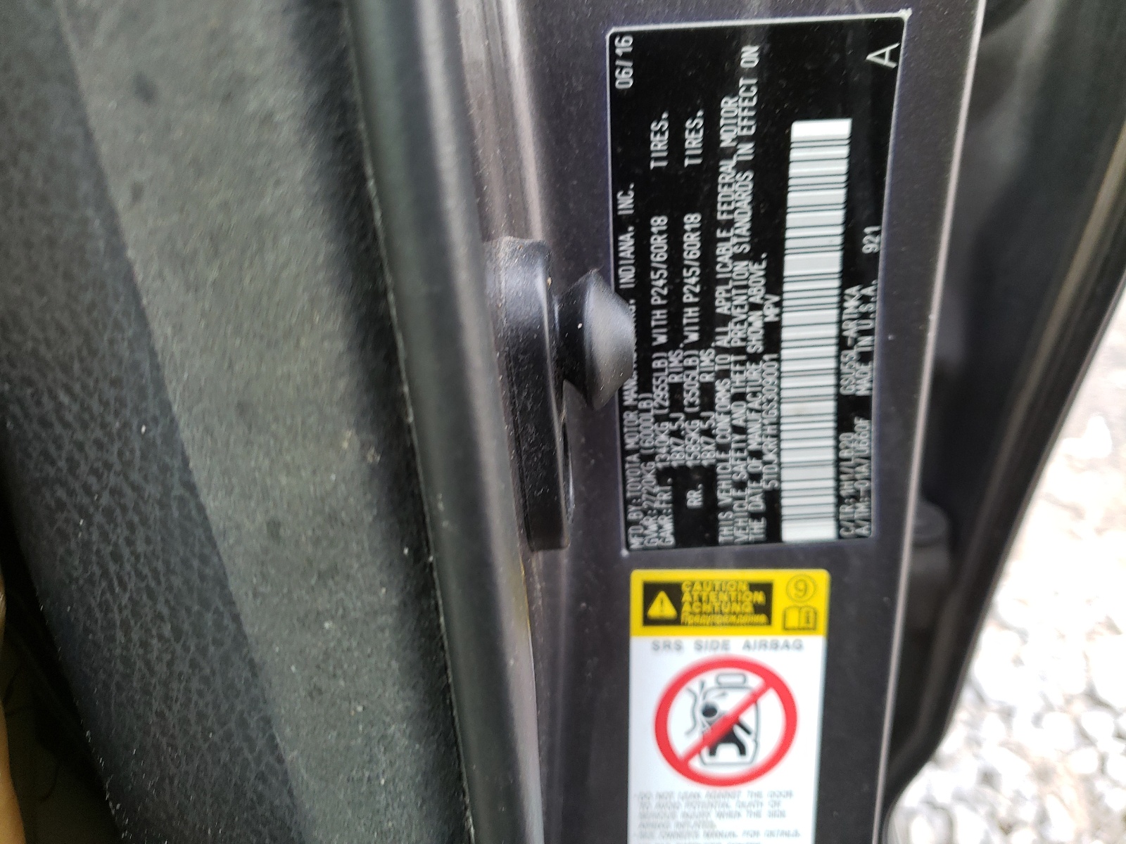 5TDJKRFH1GS309001 2016 Toyota Highlander Xle