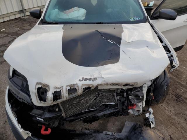 1C4PJMBN1KD281085 Jeep Cherokee