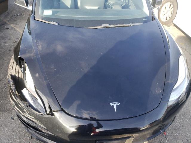 5YJ3E1EB3KF388702 Tesla MODEL 3