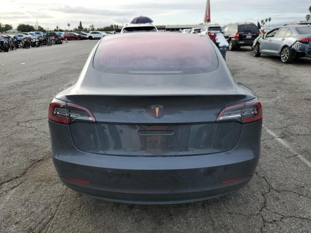 5YJ3E1EA8JF013376 Tesla MODEL 3