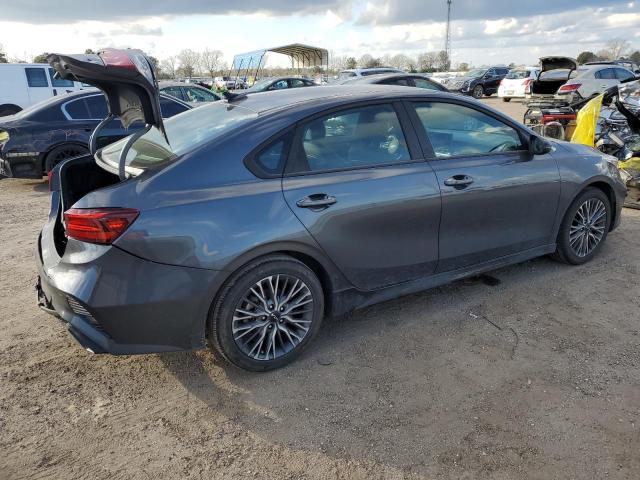 3KPF54AD4NE448308 KIA Forte Gt Line
