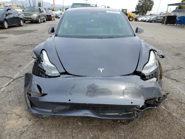 5YJ3E1EA8JF013376 Tesla MODEL 3