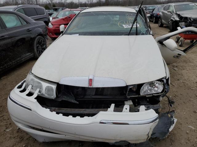 1LNHM82W92Y626458 Lincoln TOWNCAR