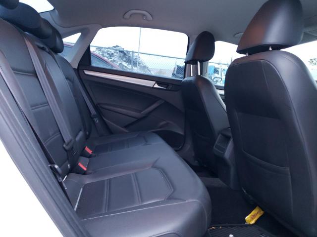 2015 VOLKSWAGEN PASSAT S - 1VWAS7A37FC108832