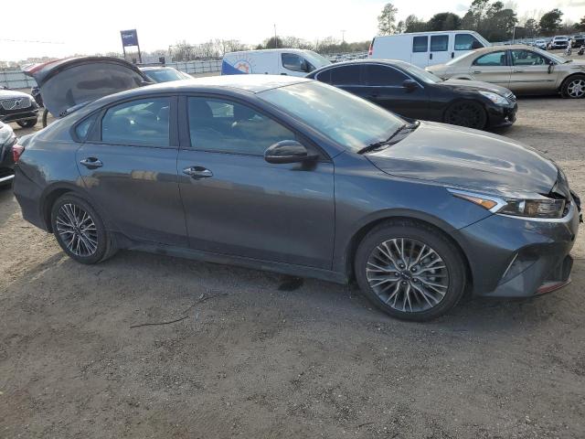 3KPF54AD4NE448308 KIA Forte Gt Line