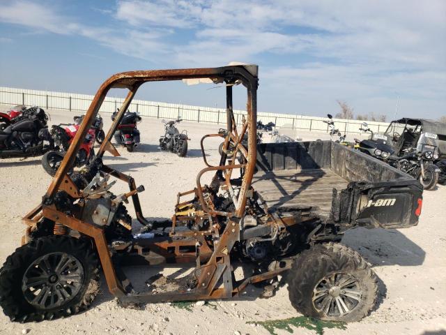2017 CAN-AM DEFENDER H - 3JBUGAR27HK001127