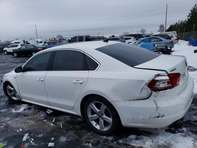 2015 VOLKSWAGEN PASSAT S - 1VWAS7A37FC108832