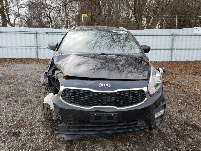 2017 KIA RONDO KNAHT8A31H7188657