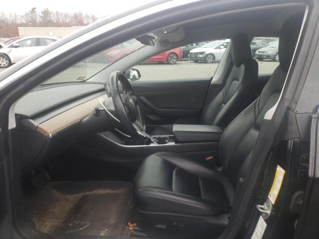 5YJ3E1EB3KF388702 Tesla MODEL 3