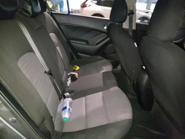 KNAFX4A89E5206720 KIA FORTE EX
