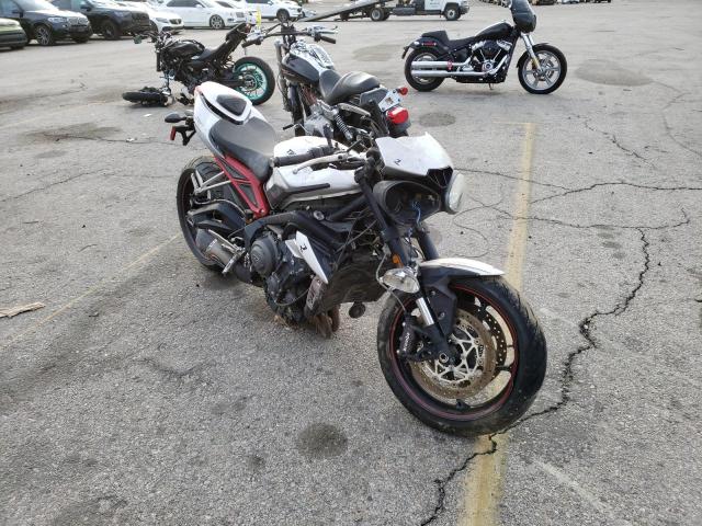 2019 TRIUMPH MOTORCYCLE STREET TRI - SMTA434D0KT914985