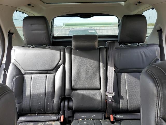 SALRRBBK2HA036200 Land Rover Discovery