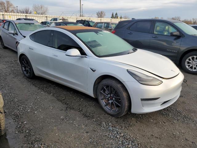 5YJ3E1EA2JF153097 Tesla MODEL 3