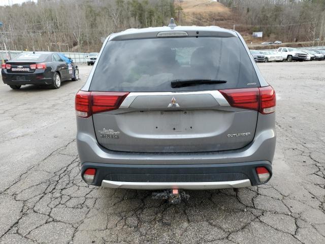 JA4AZ2A39JZ010788 Mitsubishi Outlander Es